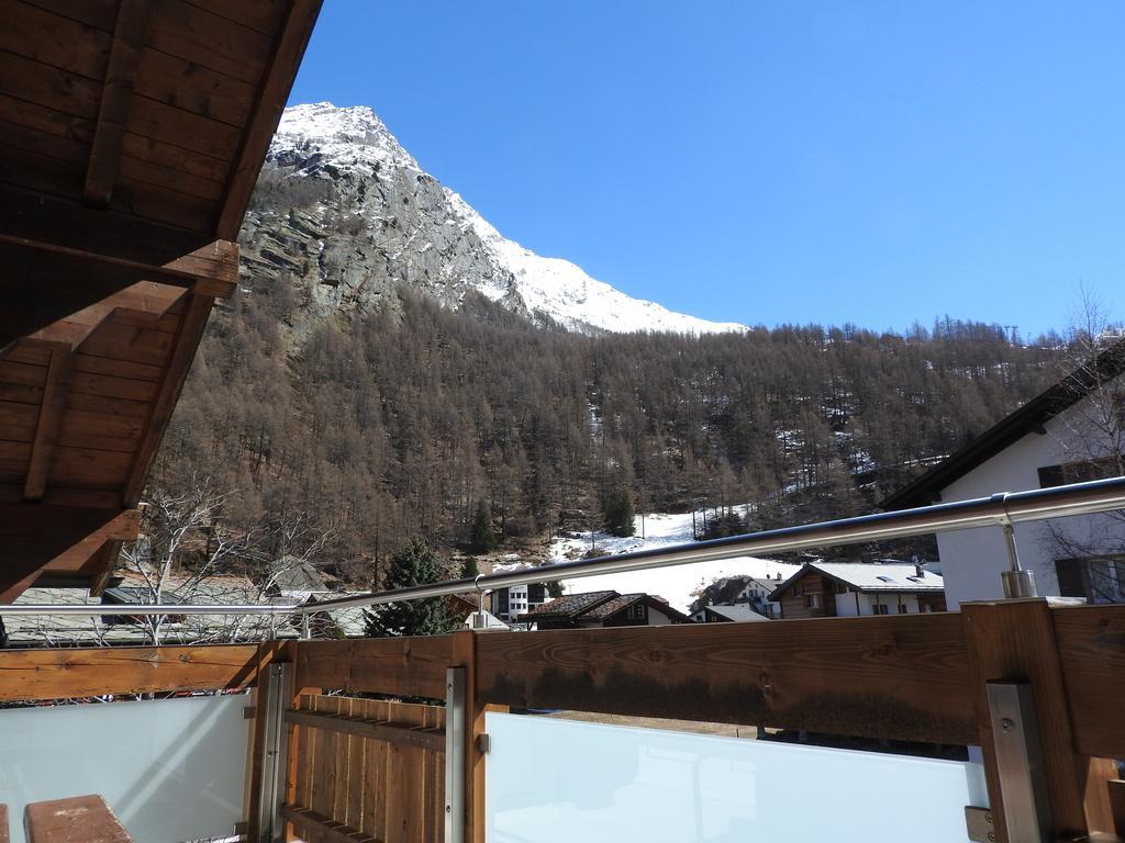 Apartament Haus Alpenperle Saas-Almagell Zewnętrze zdjęcie